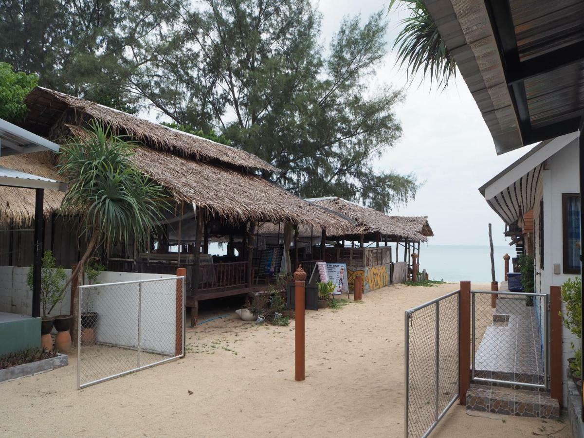 קו לנטה Bluesky Beach Bungalows מראה חיצוני תמונה